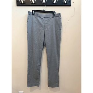 UNIQLO Gray Elastic Stretch Waist Ankle Trousers
